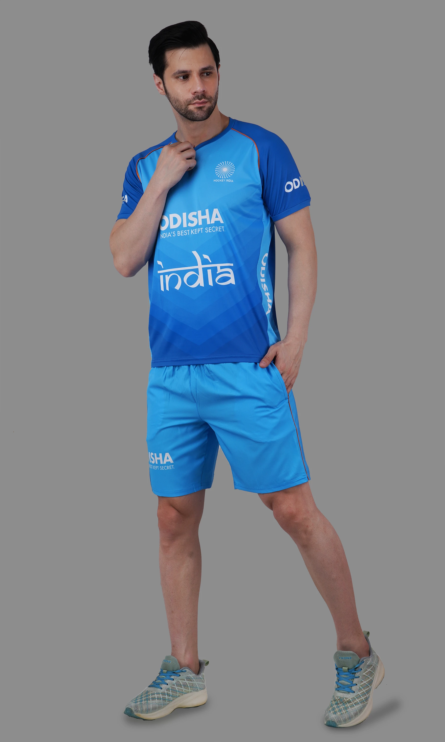 hockey kit royal white