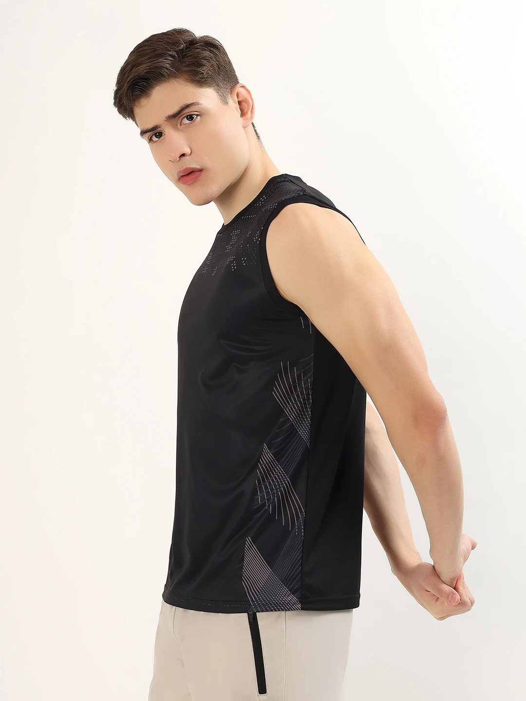 Men's Printed Sleeveless Training Vest Black by Shiv Naresh