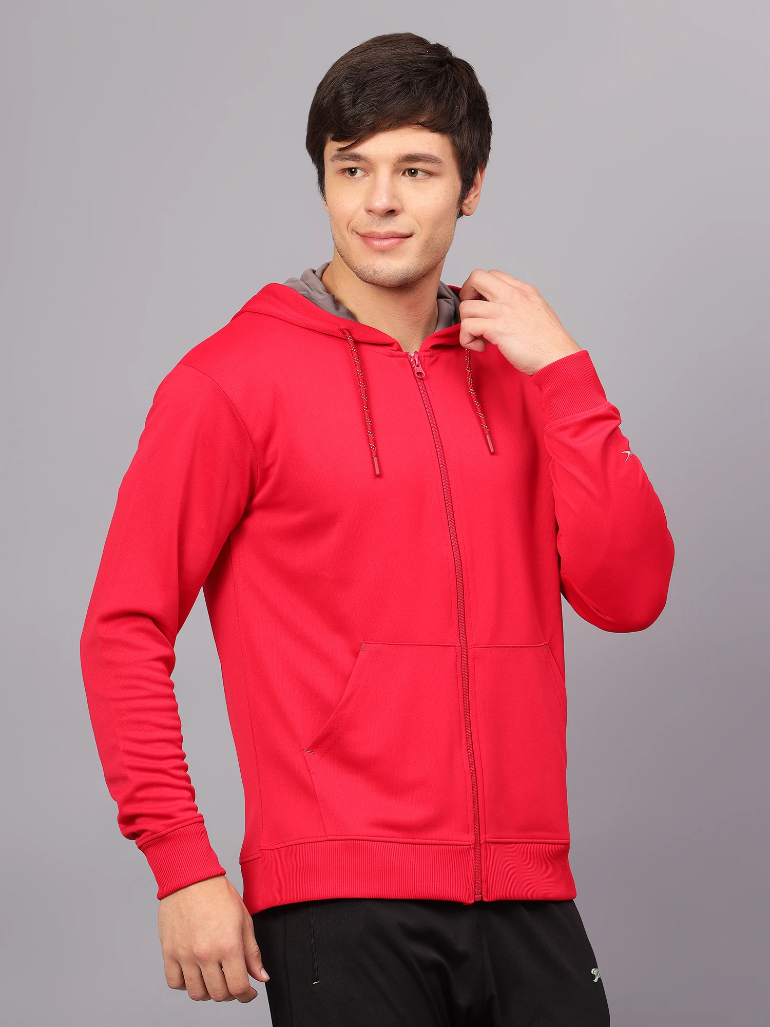 Shiv Naresh red men’s sweatshirt