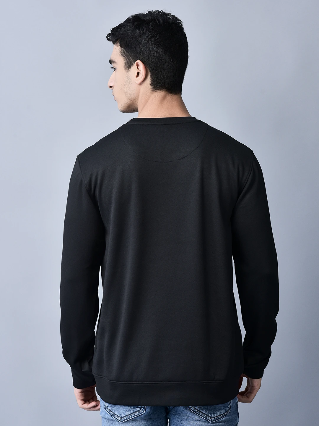 Winter Sportswear Black Sweatshirt for Men – Shiv Naresh