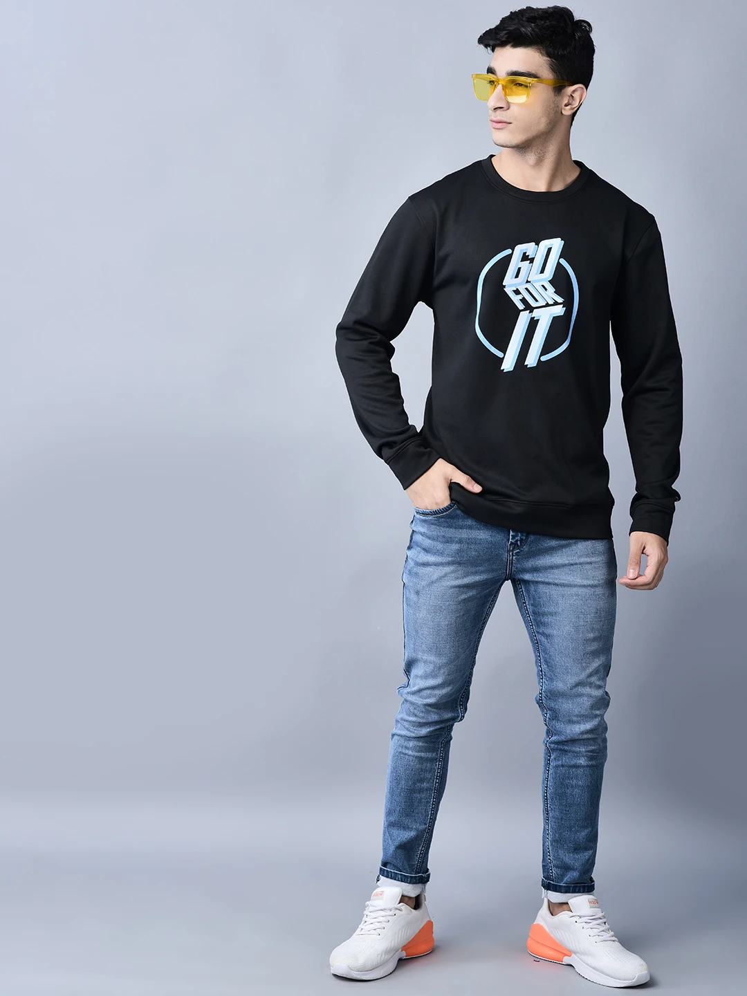 Winter Sportswear Black Sweatshirt for Men – Shiv Naresh