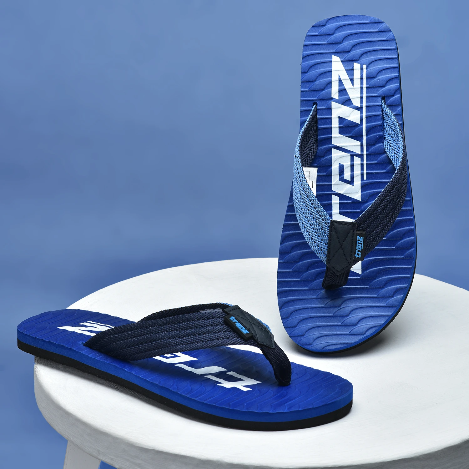 Shivnaresh men's slip-on slippers Blue