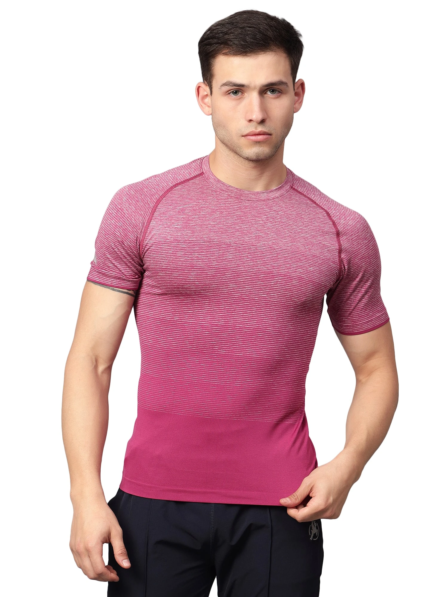 Mehroon seamless elevated gym t-shirt for men