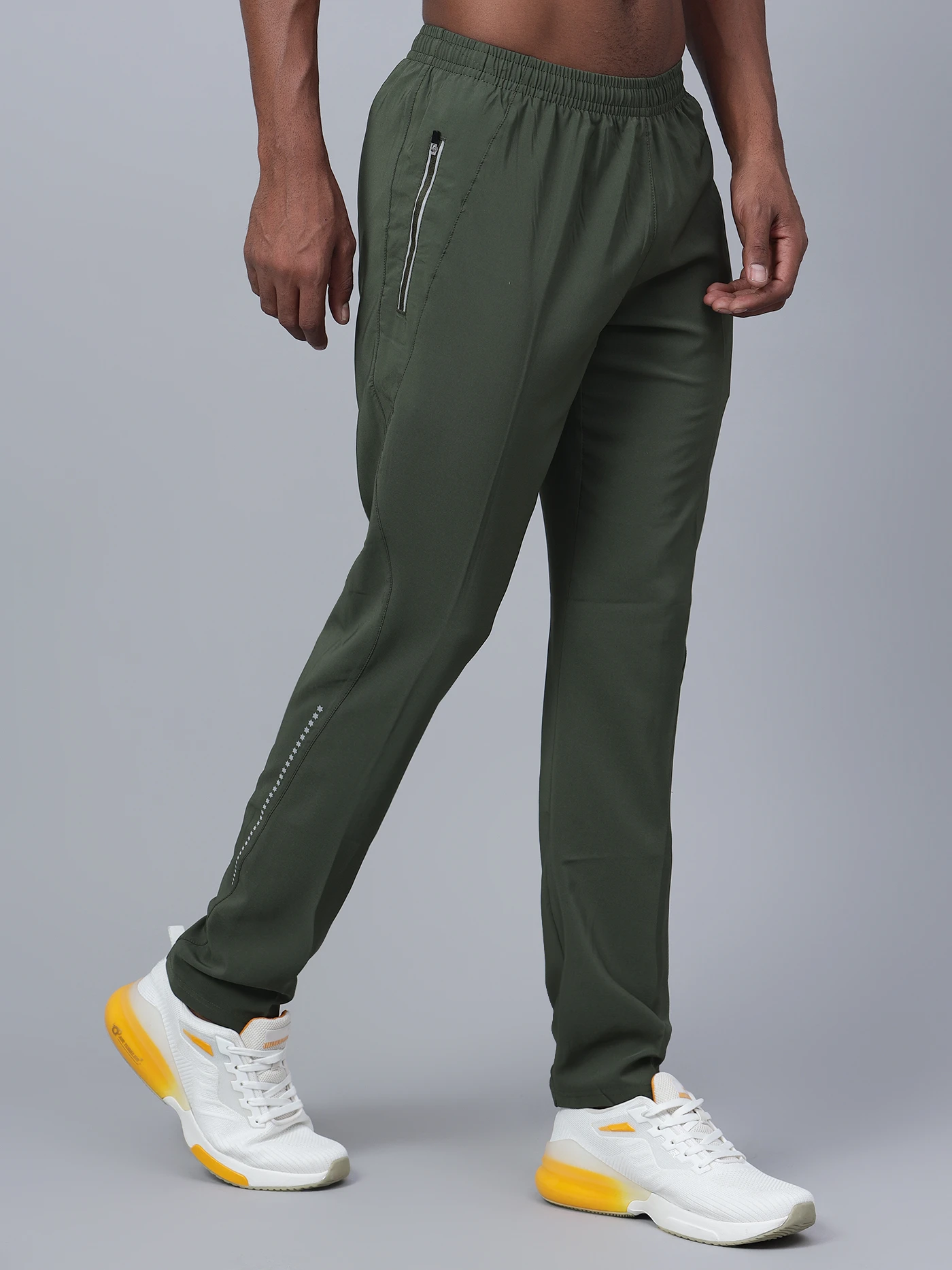 Men’s Olive Green Ultrawave Smart Track Pants