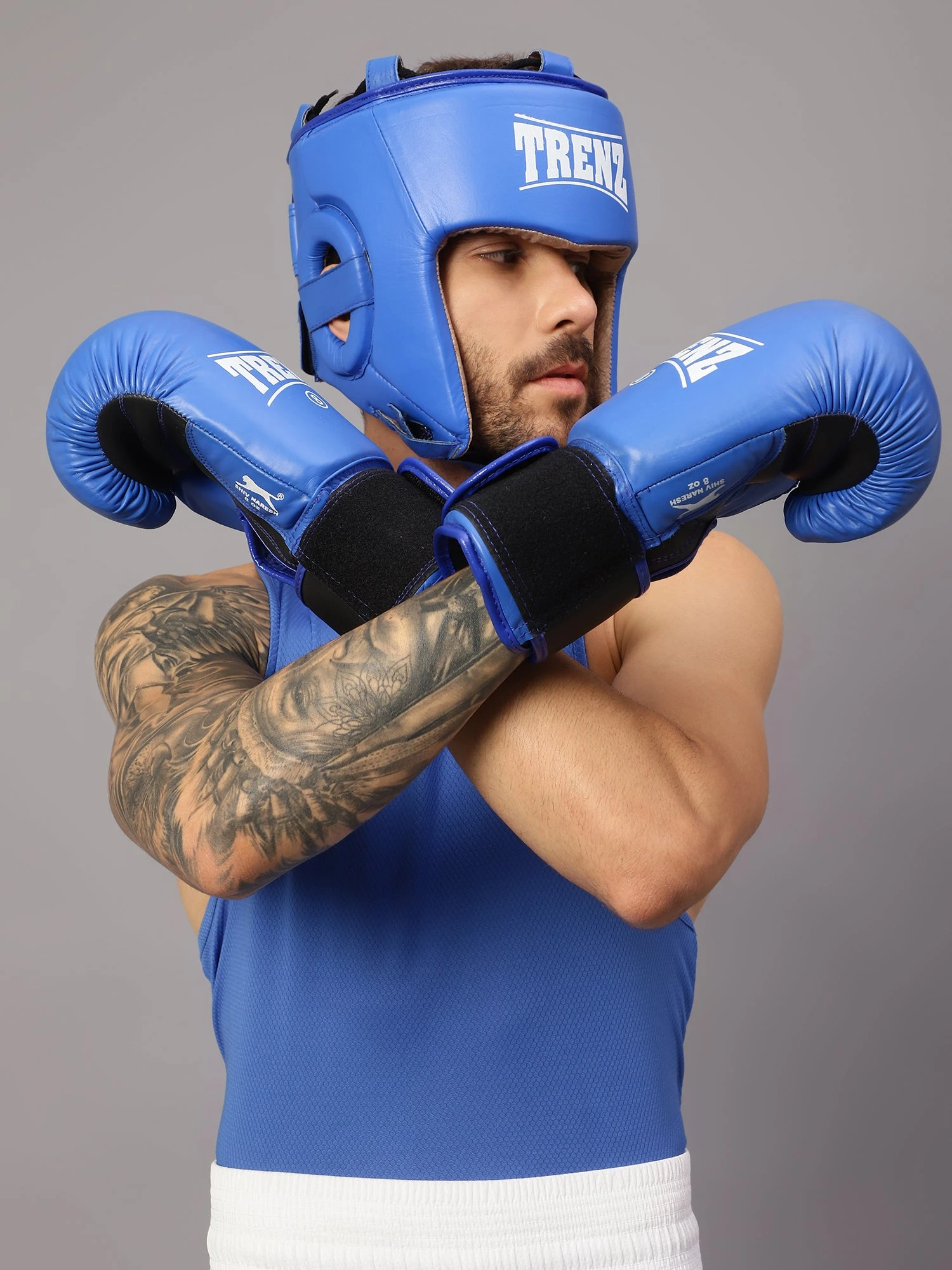 Durable Blue training boxing gloves for men from Shiv Naresh