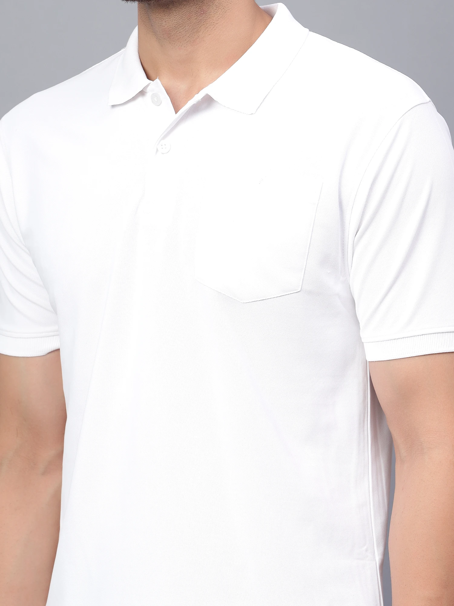 Shiv Naresh White Sports T-shirt for men