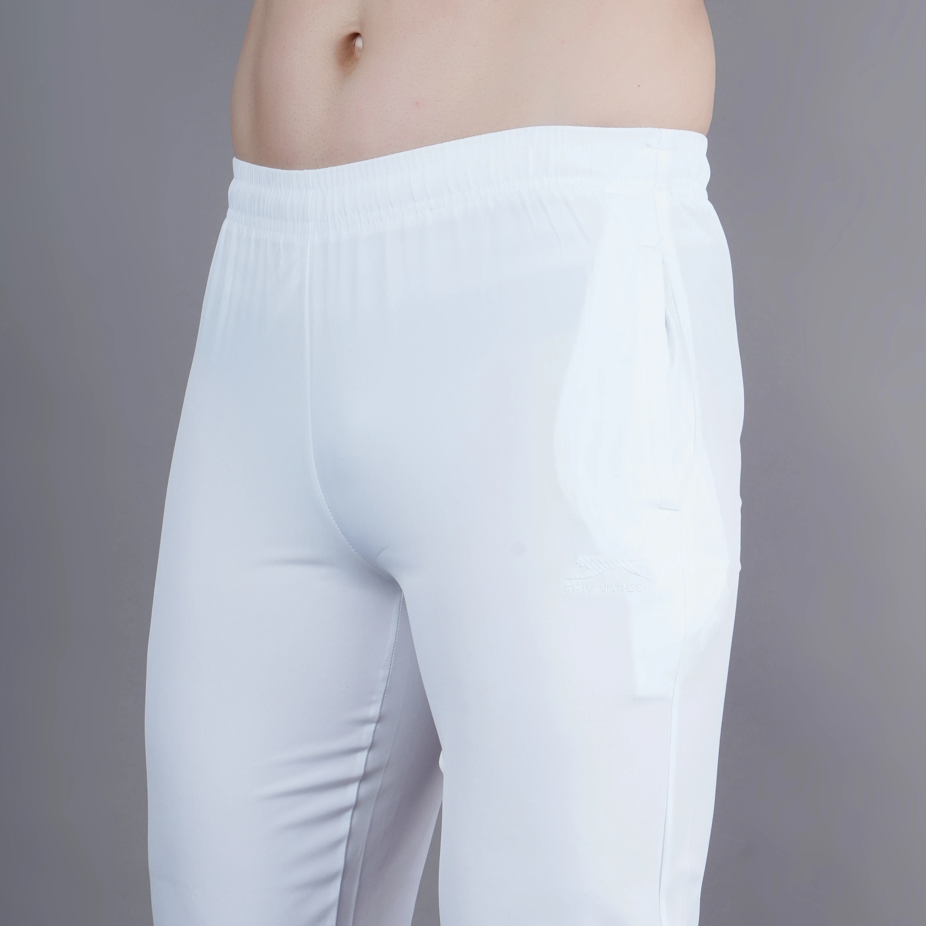 Men's Essential Training Trackpants in White