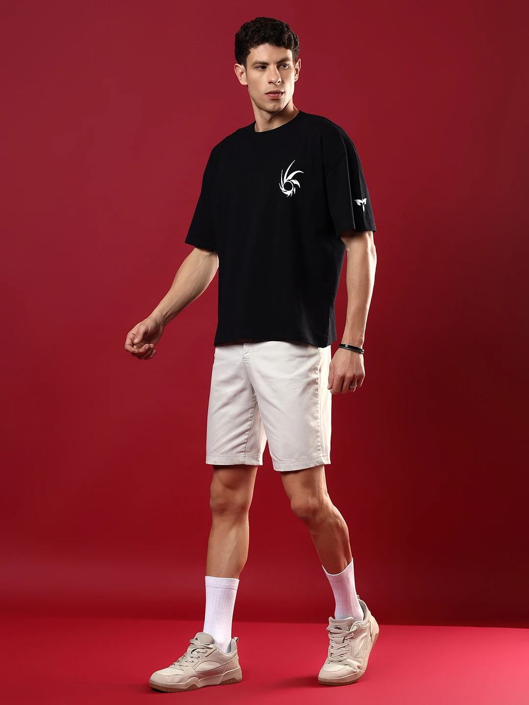 oversized black t shirt